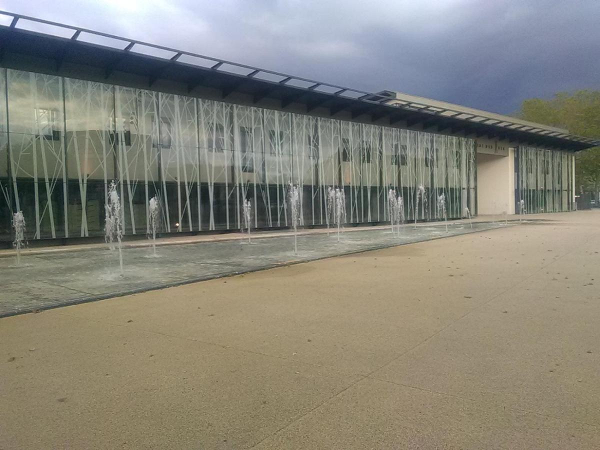 Le Lavoir Rumilly  Bagian luar foto